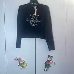 Victoria’s Secret crock top long sleeve blouse ￼